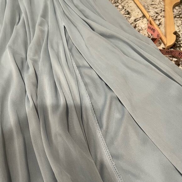 David’s Bridal One Shoulder Maxi Bridesmaid Dress Size 2 - Picture 12 of 13